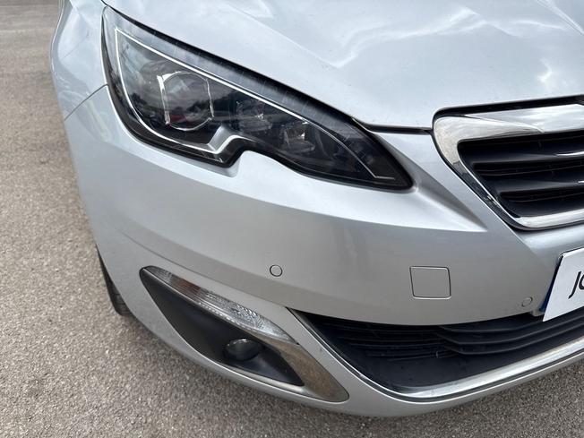 PEUGEOT 308 Sw Photo 19