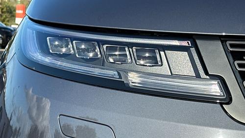 Land Rover Range Rover Sport Photo autoimg-80610a94d30be7d54f6e2c8bc294099188ba0901.jpg