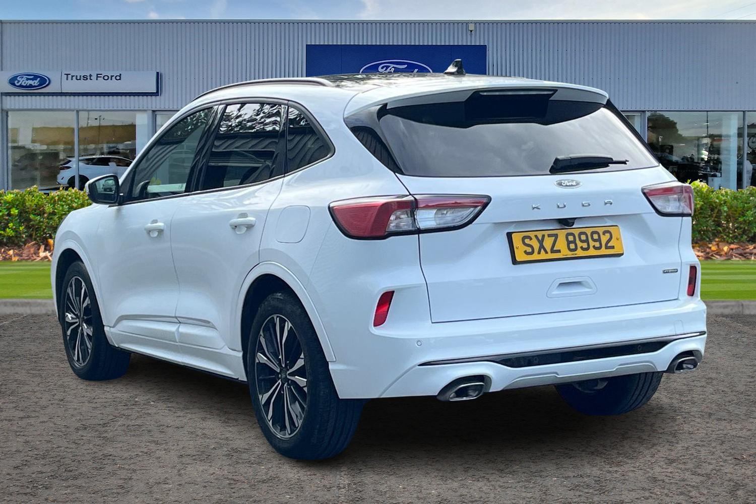 Ford KUGA Photo 1