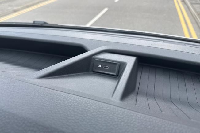 VOLKSWAGEN Crafter Photo 41