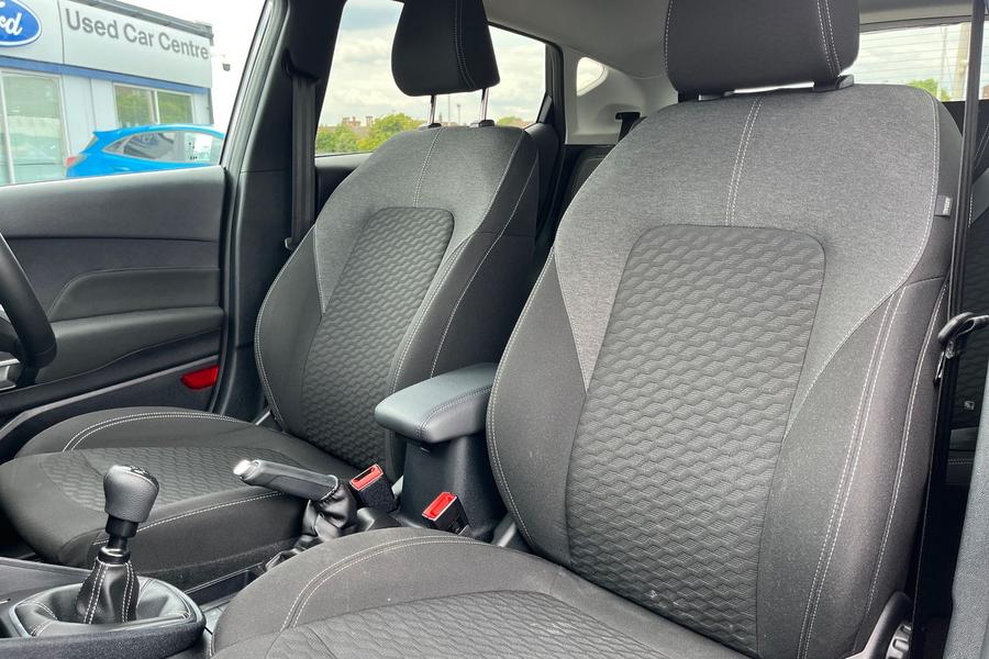 Ford FIESTA Photo autoimg-8069d7e444a1ae5b78dc500b05eb5702bac4dc48.jpg