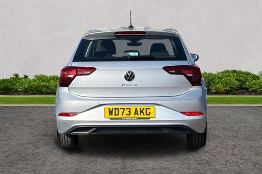 Volkswagen Polo Photo autoimg-806b89baf735056babb2e0eaf48cefef68083bf8.jpg
