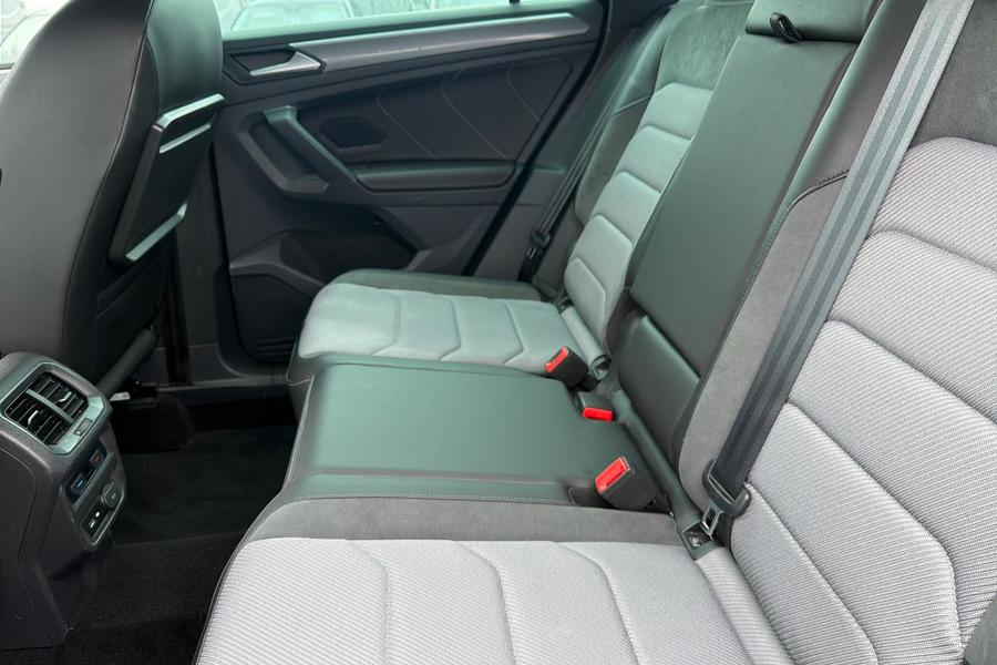 Volkswagen TIGUAN Photo autoimg-806ca44f4e1d8327da117e9d9b0e7919b1863039.jpg