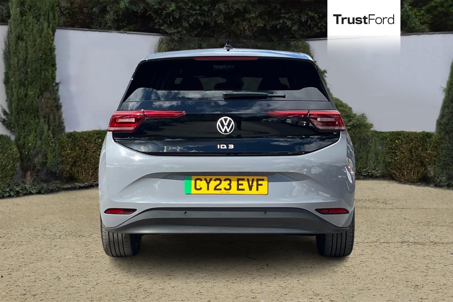 Volkswagen ID.3 Photo 6