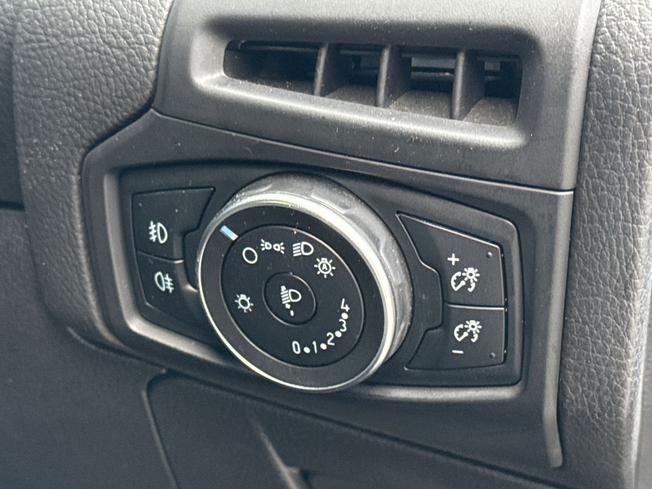 FORD Focus Photo 53