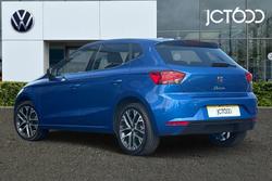 SEAT Ibiza Photo 3