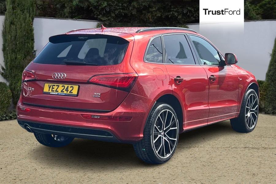 Audi Q5 Photo autoimg-808e9a685a38bc8b2104726fbfb466d4d408ee59.jpg