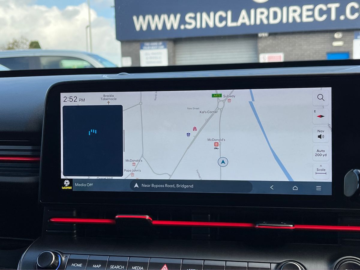 Hyundai KONA Photo 10