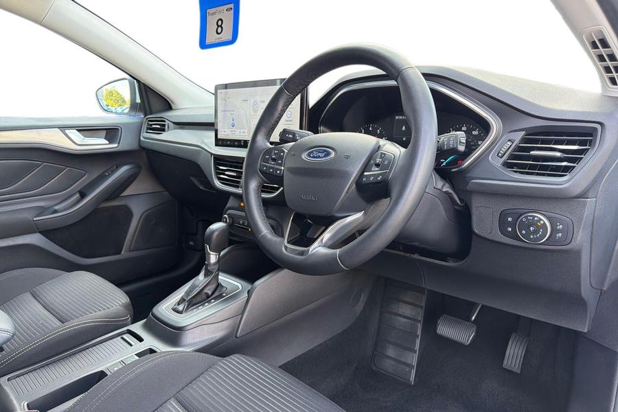 Ford Focus Photo autoimg-808fac2f8233e2276b8a00347a0e4d99e3b03f7f.jpg