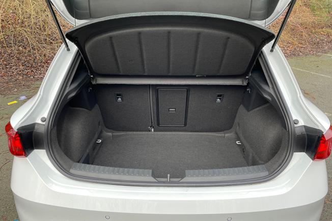 SEAT Leon Photo 12