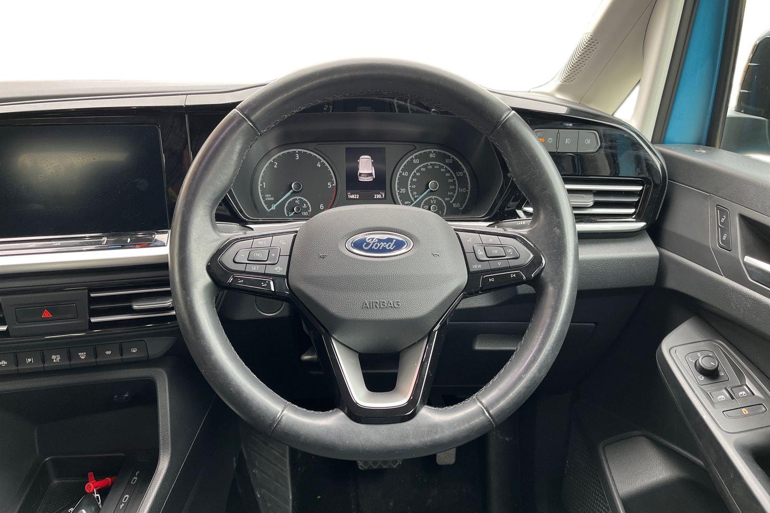 Ford TOURNEO CONNECT Photo 10