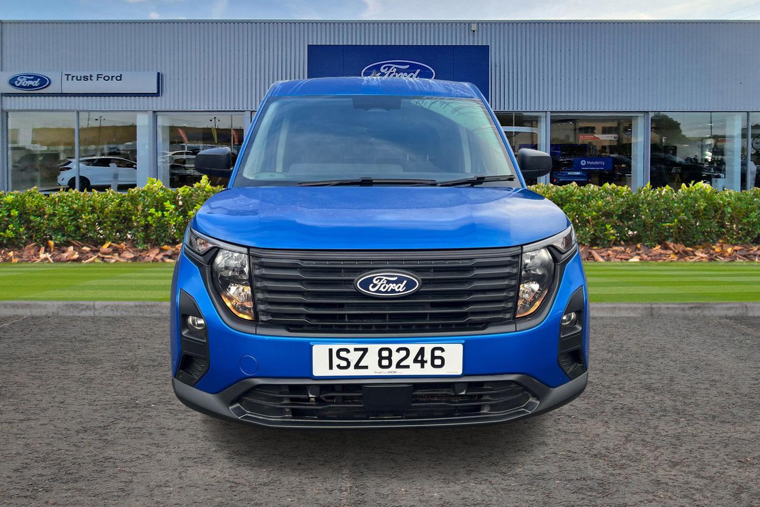 Ford TRANSIT COURIER Photo 11