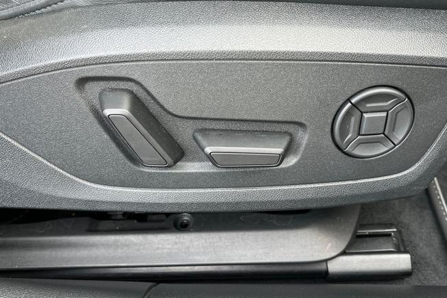 AUDI A6 Saloon Photo 54