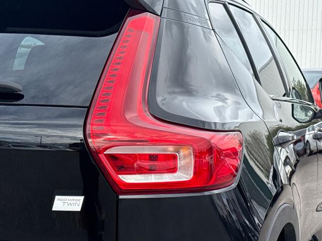 VOLVO Xc40 Photo 18
