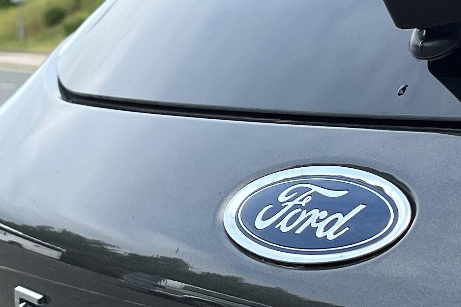 Ford FOCUS Photo 39