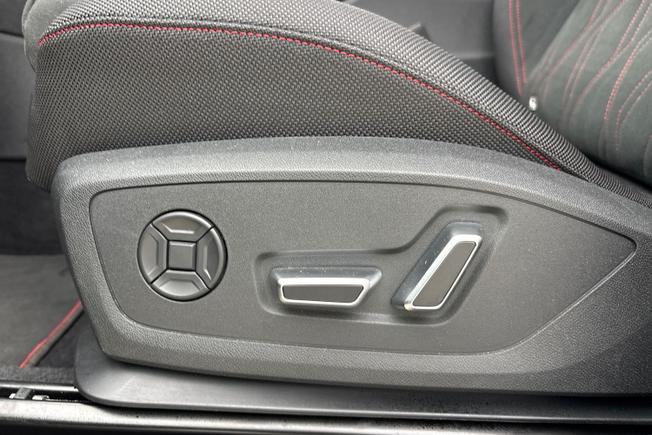 AUDI Q3 Photo 25