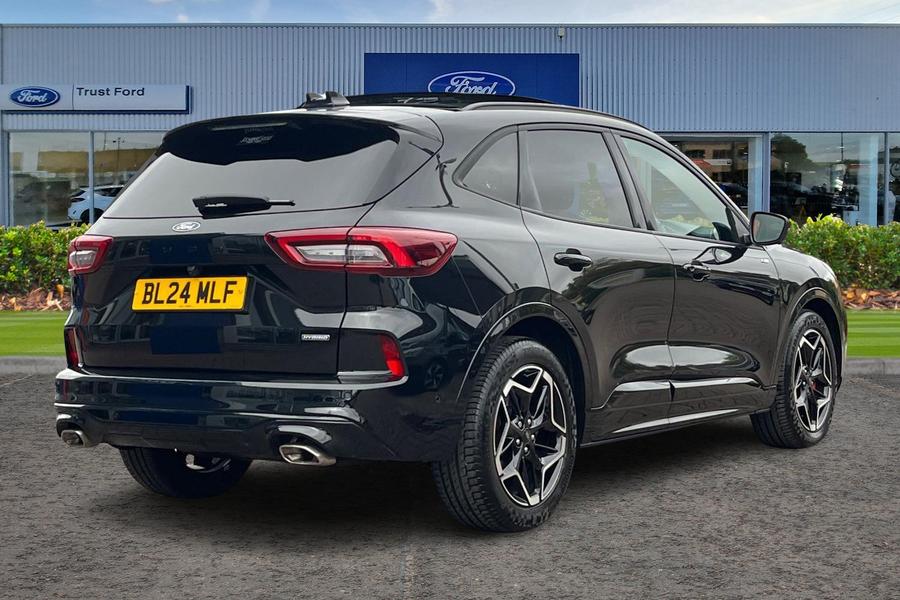 Ford Kuga Photo autoimg-809d345033fae11cb01c3f4818a7a2d4da400f12.jpg
