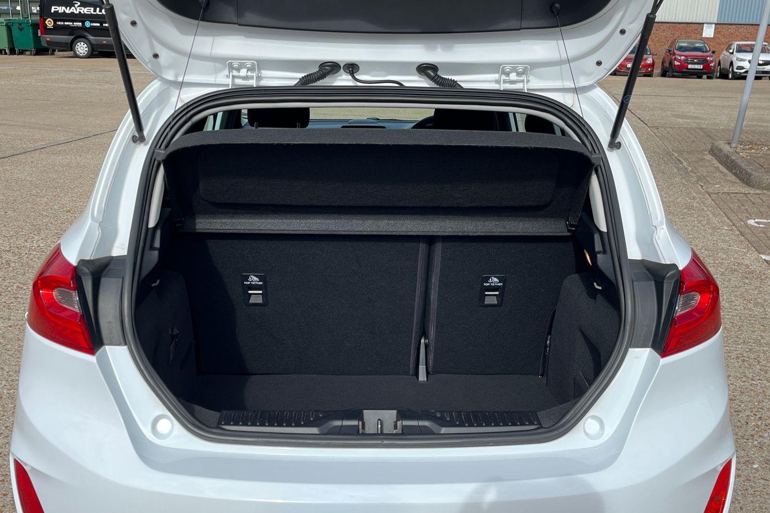 Ford Fiesta Photo 20