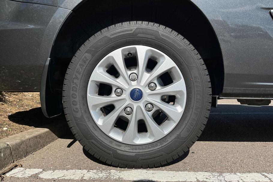 Used Ford TRANSIT CUSTOM LB73XYE 24