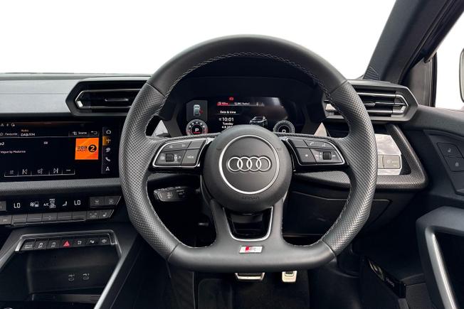AUDI A3 Photo 11