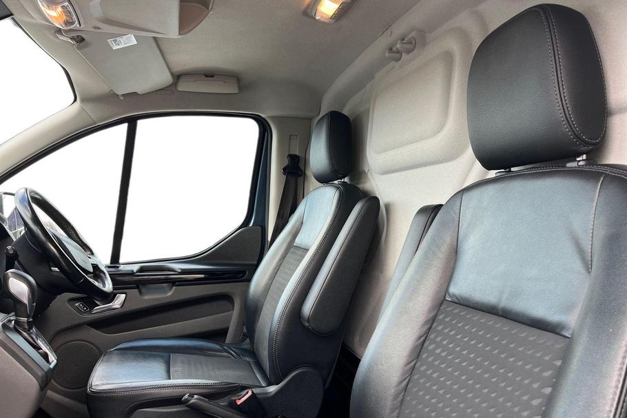 Used Ford Transit Custom EJ19CVN 10