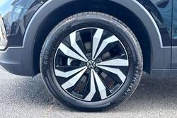 VOLKSWAGEN T-Cross Photo 5