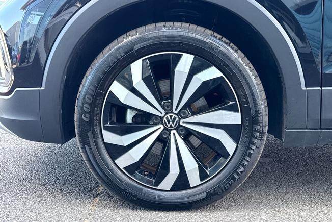 VOLKSWAGEN T-Cross Photo 5