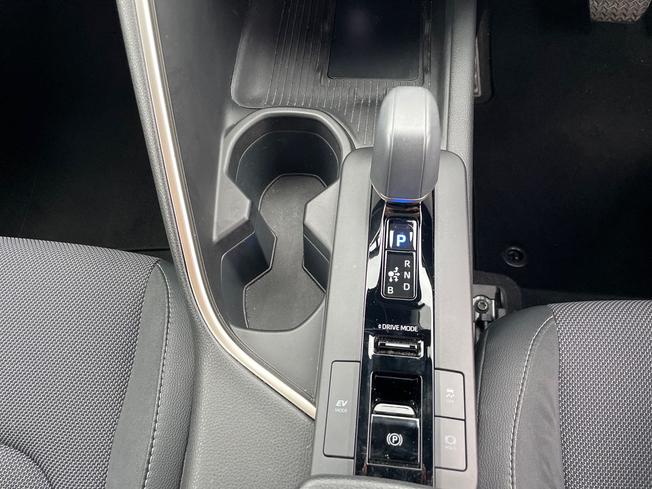TOYOTA C-Hr Photo 46