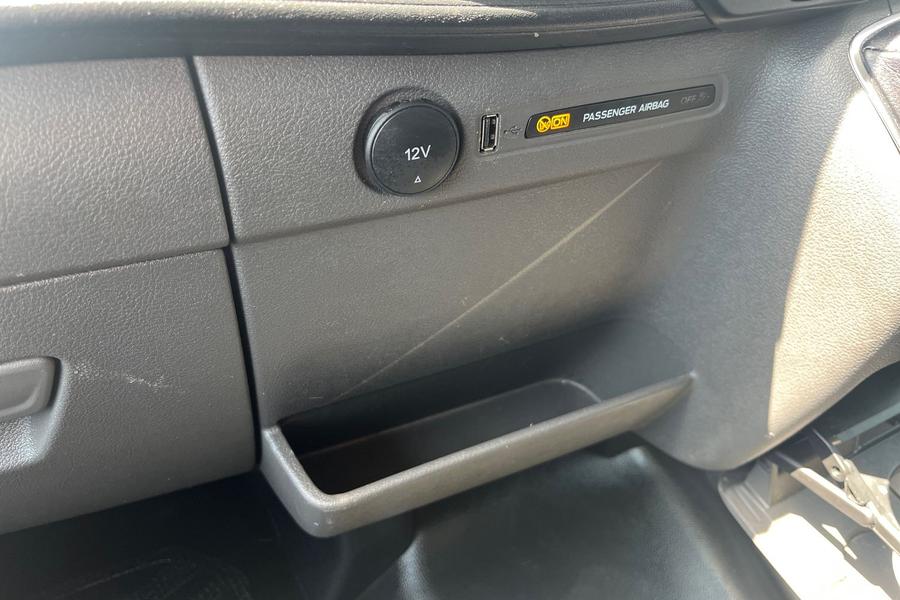 Ford TRANSIT Photo autoimg-80a9d8c677f840912fe8ac2741d40f78b7a15031.jpg