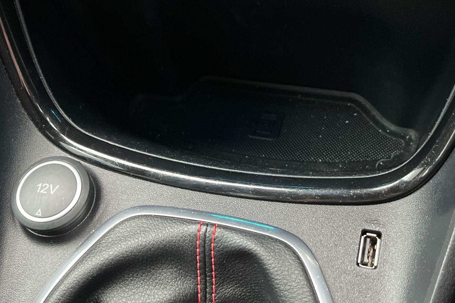 Ford PUMA Photo 31