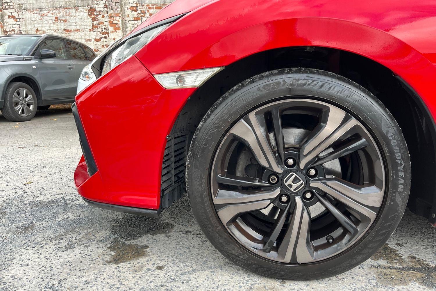 Honda CIVIC Photo 7