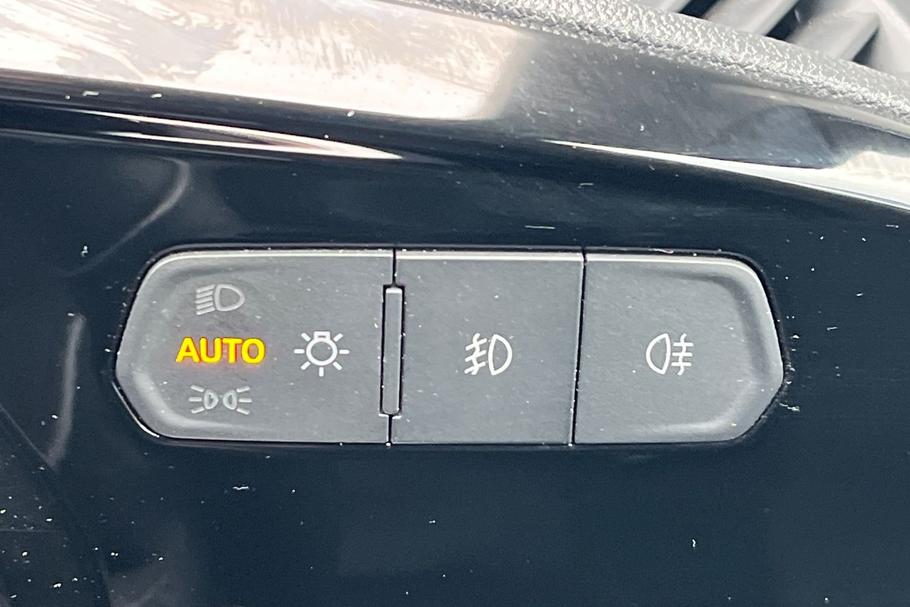 Used Ford TRANSIT CONNECT WR25DVT 28