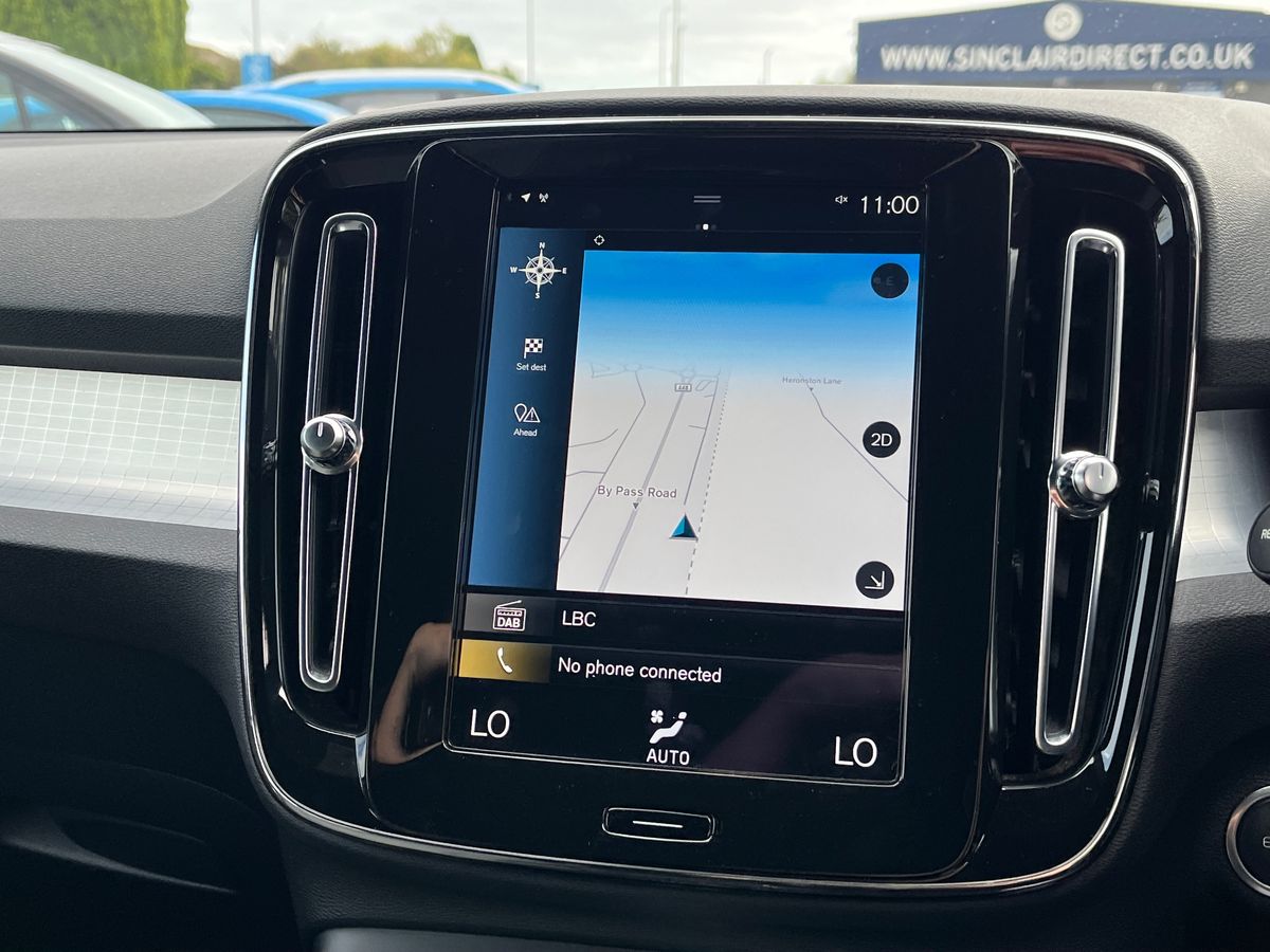 Volvo XC40 Photo 10