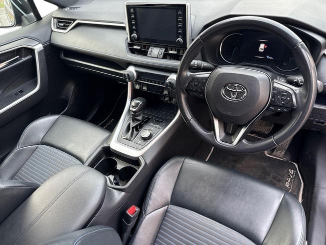 TOYOTA Rav4 Photo 6