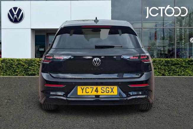Volkswagen Golf Photo 7