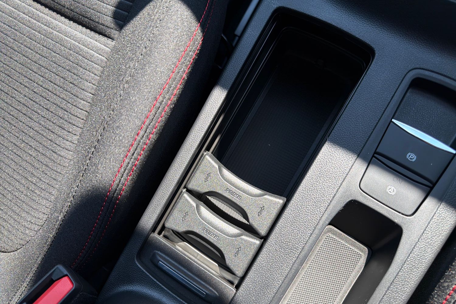 Ford Focus Photo 32