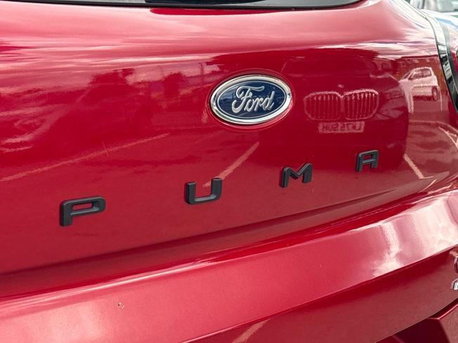 FORD Puma Photo 32