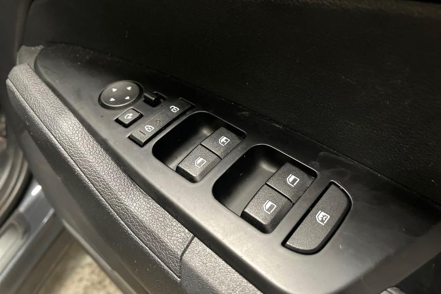 Kia SPORTAGE Photo autoimg-80bce4d7ca1c5c0c1a352ba3d1b59d56b6425c89.jpg