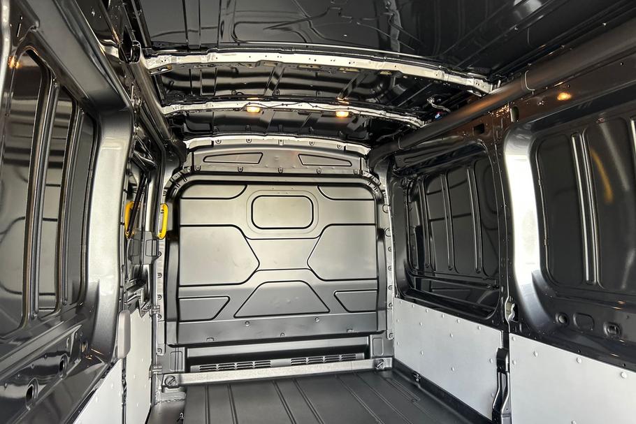 Used Ford E-TRANSIT 29