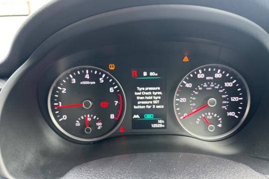 Kia Rio Photo autoimg-80c0f06acc80cf85fd00ac2885a67fc8c8ac509b.jpg