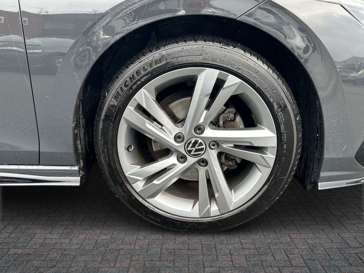 Volkswagen Golf Photo 7