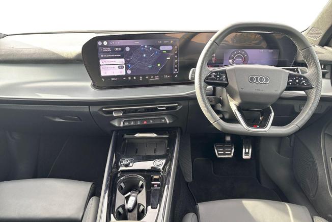 AUDI Q3 Photo 10
