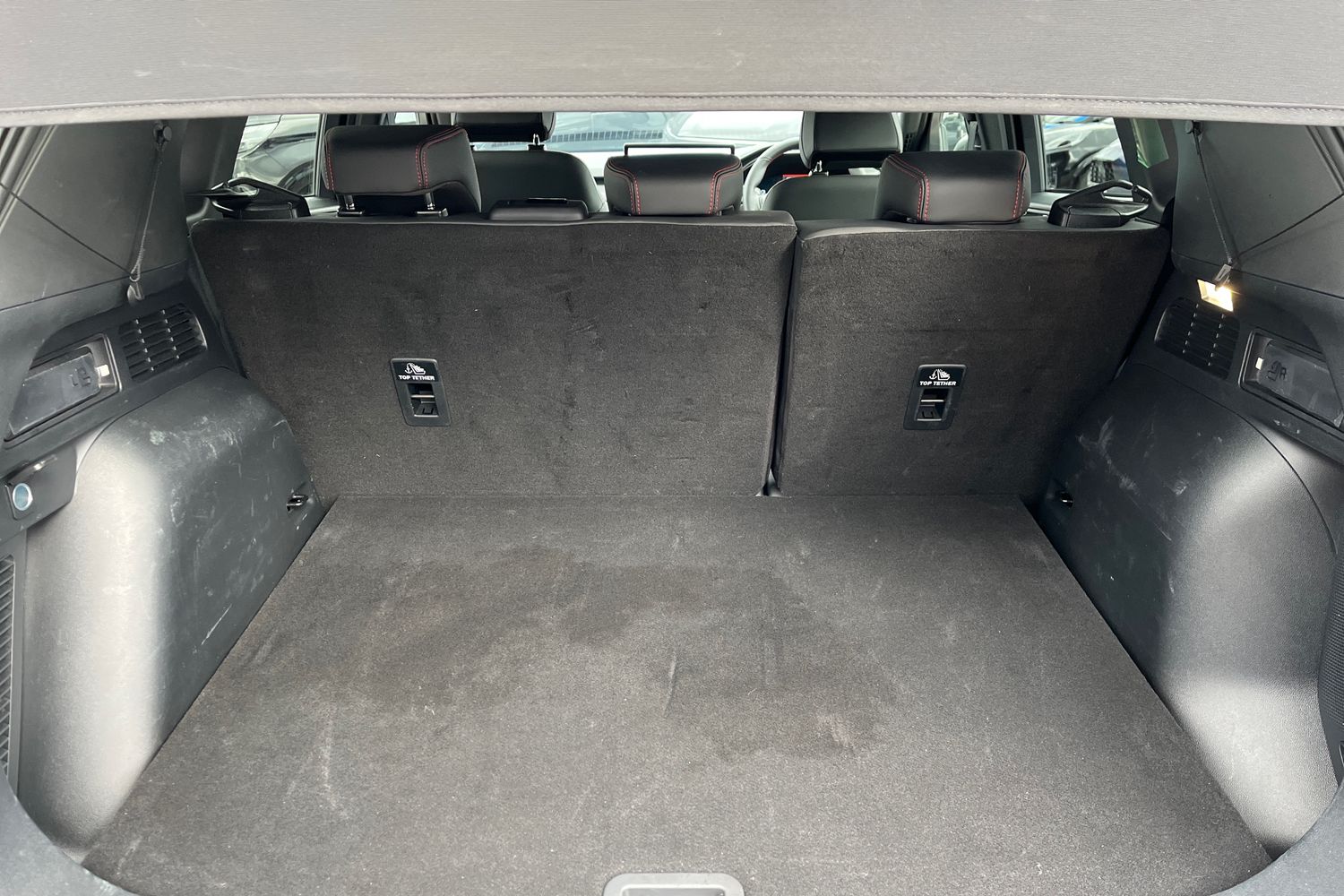 Ford KUGA Photo 20