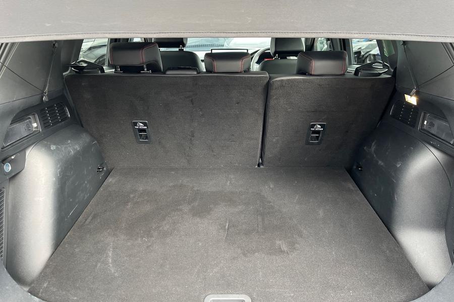 Ford KUGA Photo autoimg-80cd2abdd35eff727b0e8a5358371148df46c946.jpg