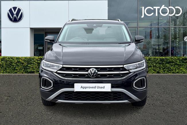Volkswagen T-Roc Photo 8