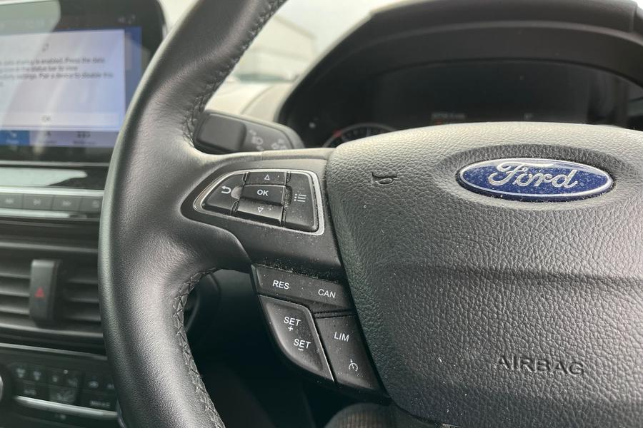 Ford ECOSPORT Photo autoimg-80cf7bb5abde658a24c487ef189fff020763abd7.jpg