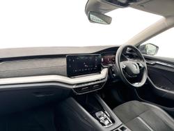 ŠKODA Octavia Photo 2