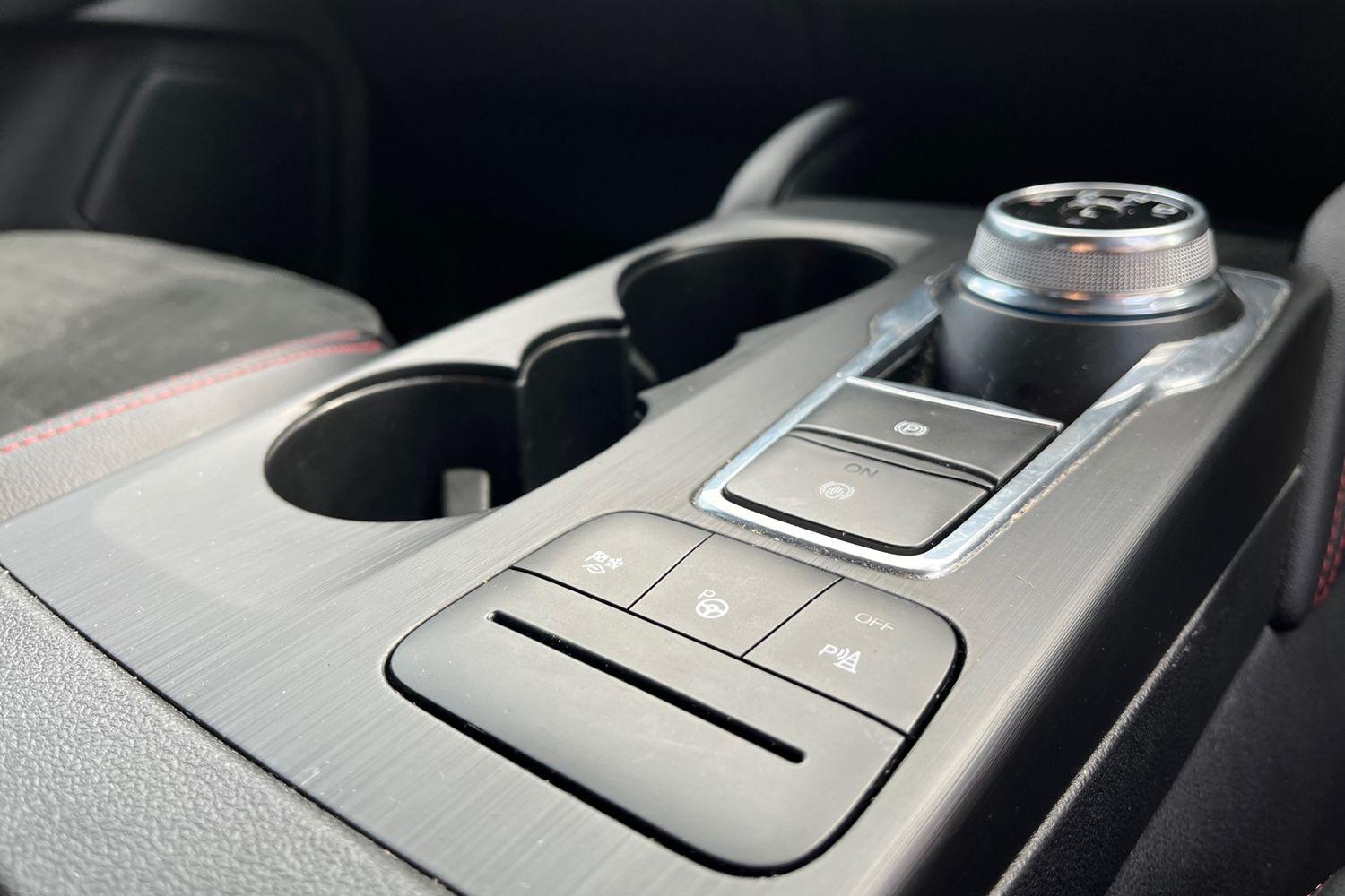Ford KUGA Photo 37