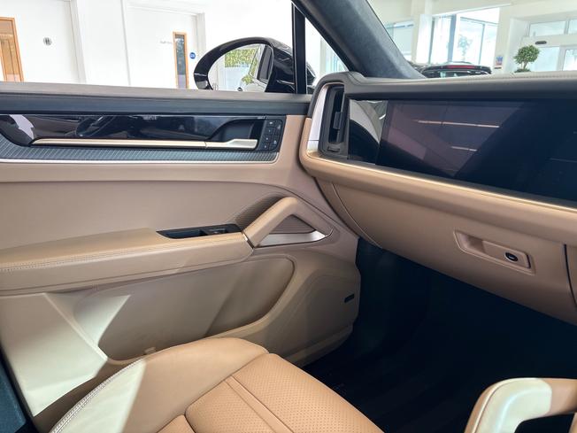 PORSCHE Cayenne Photo 43