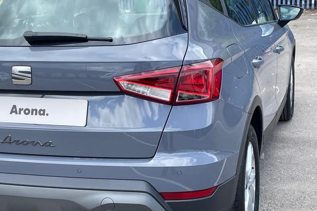SEAT Arona Photo 18